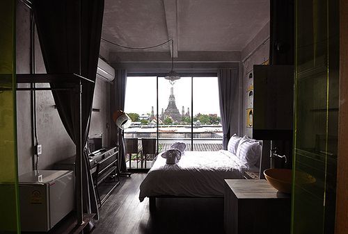 A Day Penginapan Bangkok